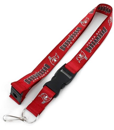 入手不可能!!】NFL ✈︎刺繍ロゴ 中綿ブルゾン マイアミドルフィンズ